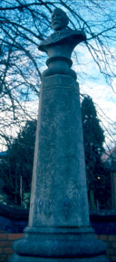 Memorial, December 2000